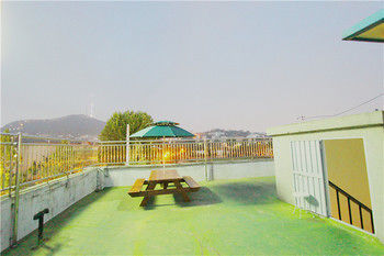 Tower Family Guest house *
